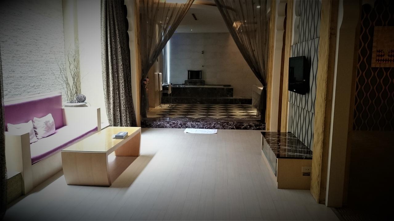 Her Home Spa Motel שינינג מראה חיצוני תמונה