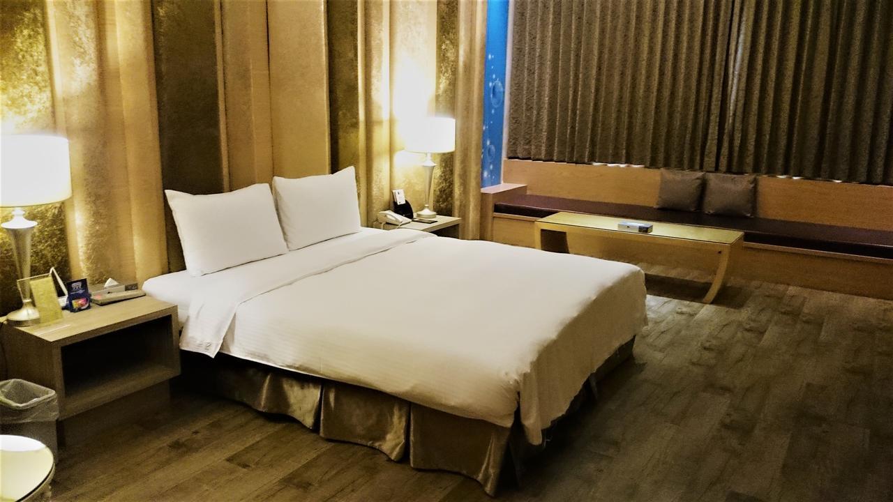 Her Home Spa Motel שינינג מראה חיצוני תמונה
