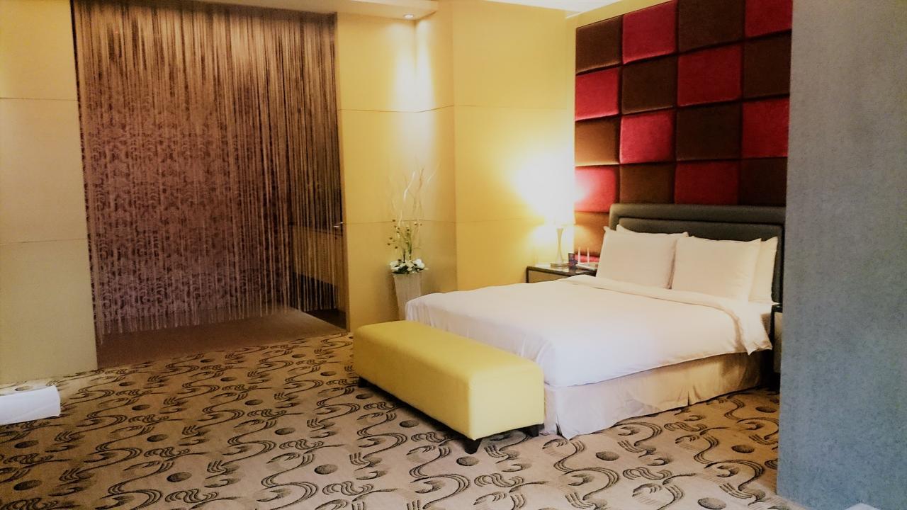 Her Home Spa Motel שינינג מראה חיצוני תמונה