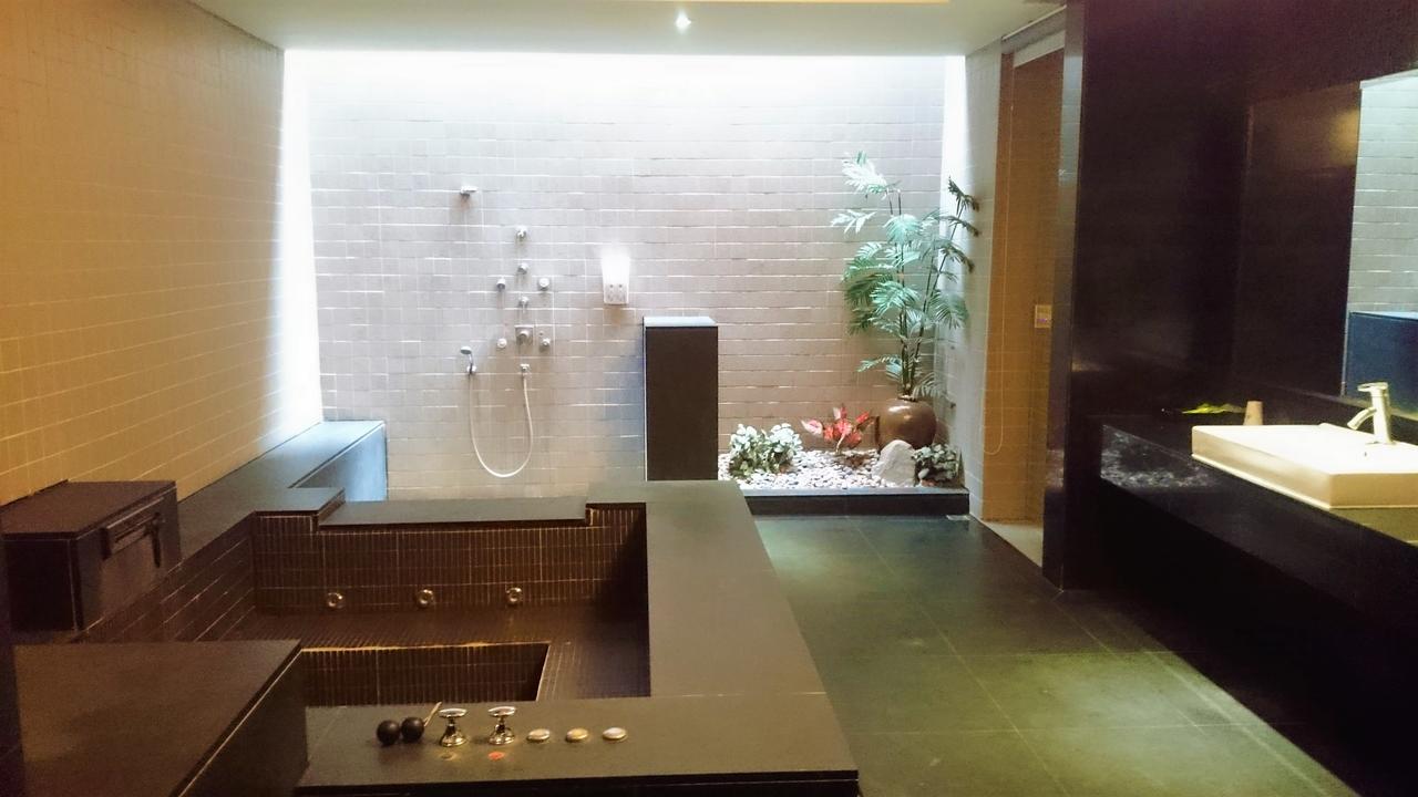 Her Home Spa Motel שינינג מראה חיצוני תמונה