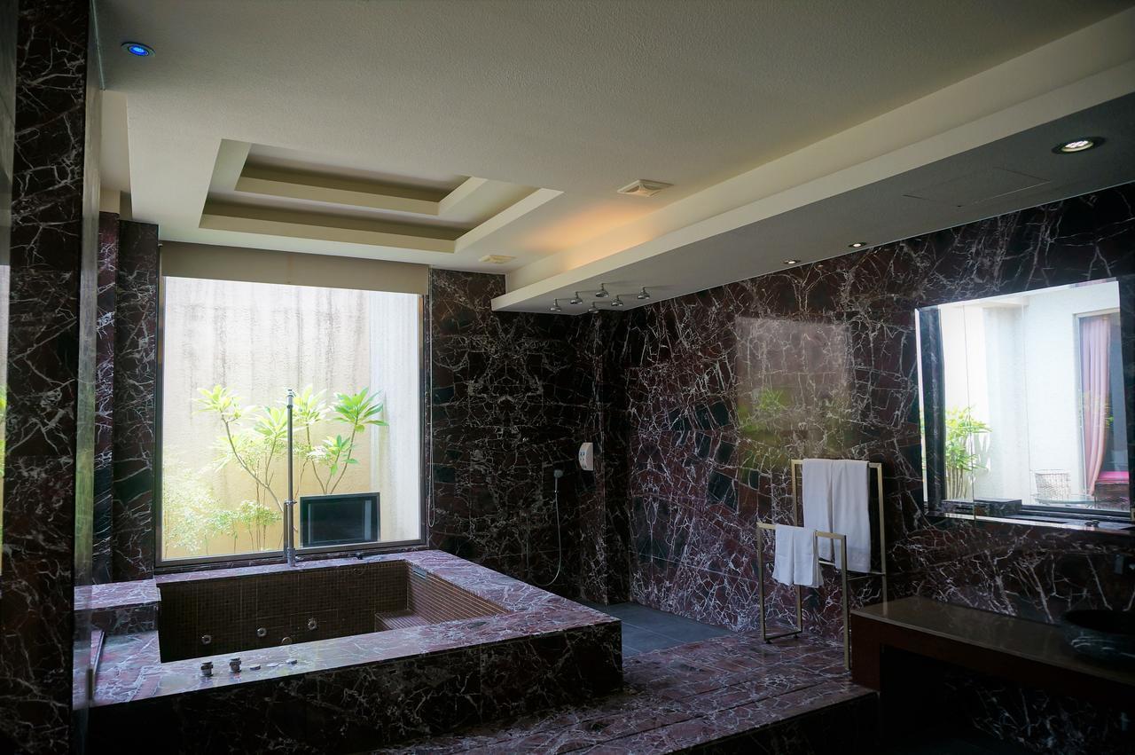 Her Home Spa Motel שינינג מראה חיצוני תמונה
