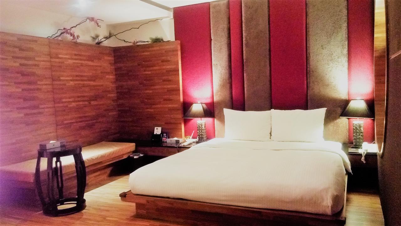 Her Home Spa Motel שינינג מראה חיצוני תמונה